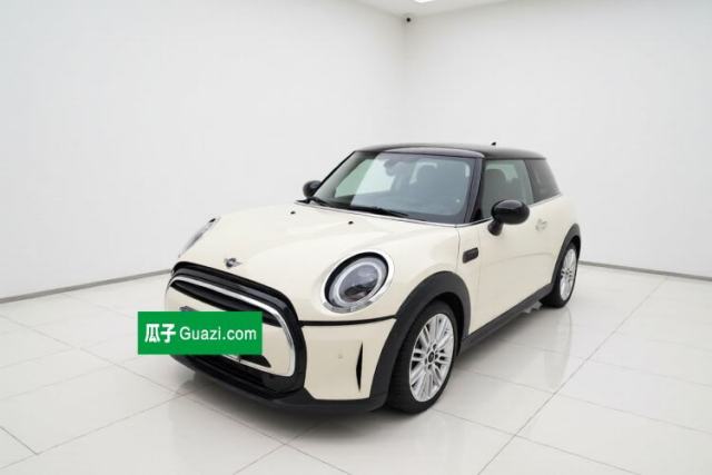 Used MINI 2022 1.5T COOPER Classic Edition