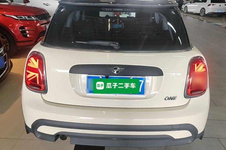 Used MINI 2022 1.5T ONE Rear