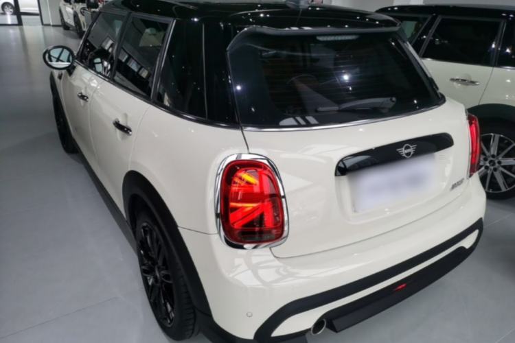 Used MINI 2022 Updated 1.5T COOPER Artist Five-Door Edition Rear Left 45 Deg