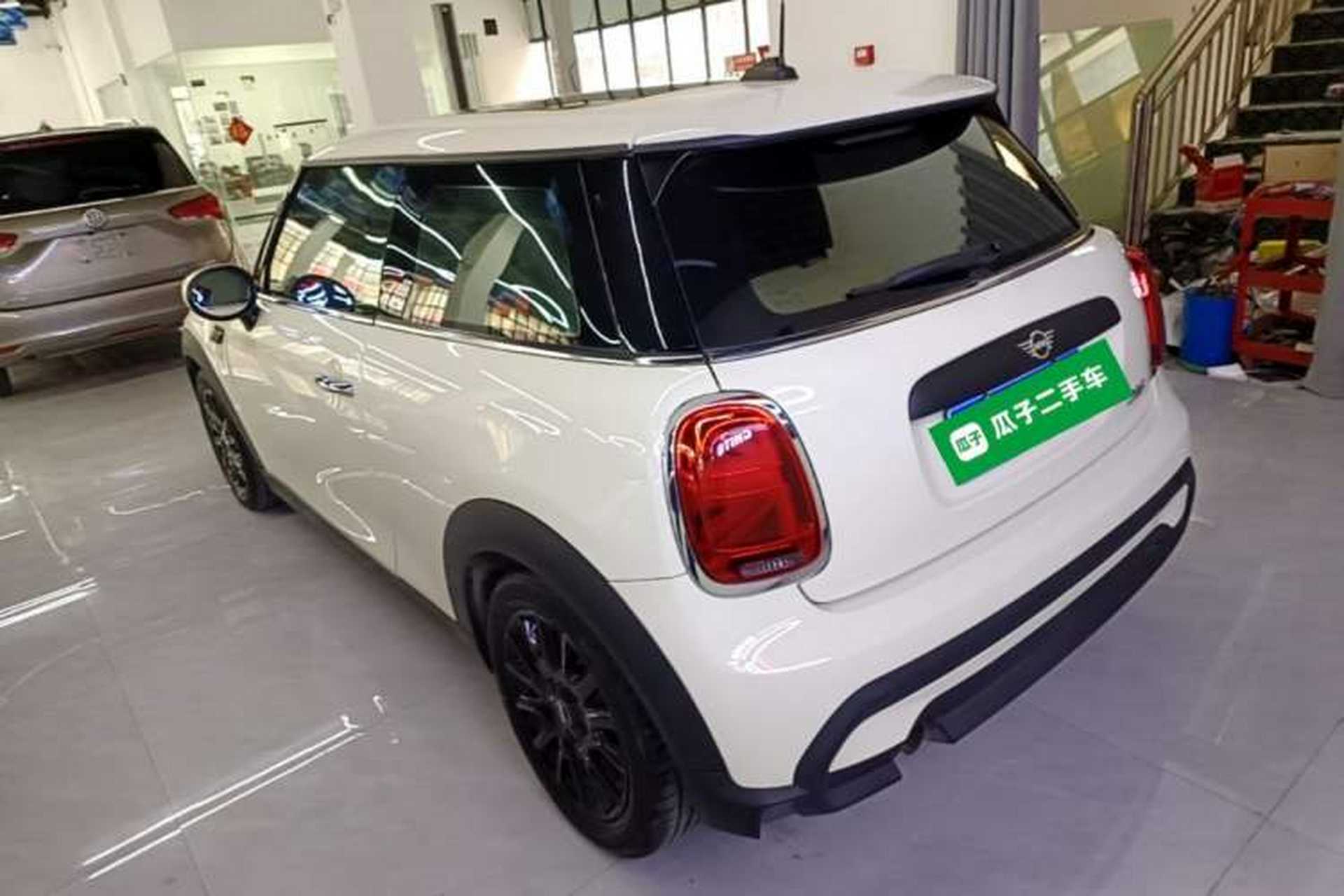Used MINI 2022 Updated 1.5T ONE Rear Left 45 Deg