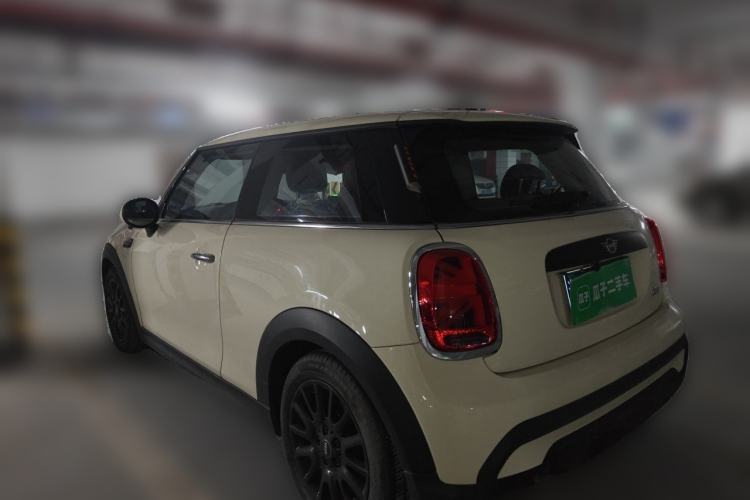 Used MINI 2022 1.5T ONE Rear Left 45 Deg