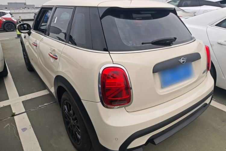 Used MINI 2022 Updated 1.5T ONE Five-Door PLUS Edition Rear Left 45 Deg