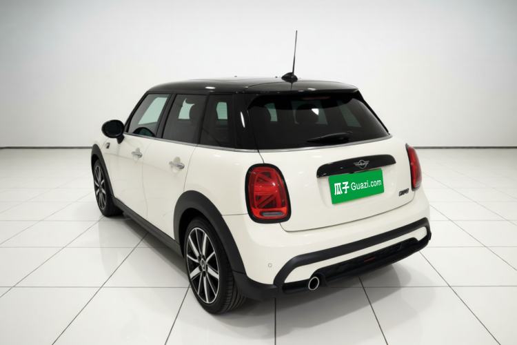 Used MINI 2022 Updated 1.5T COOPER Artist Five-Door Edition Rear Left 45 Deg