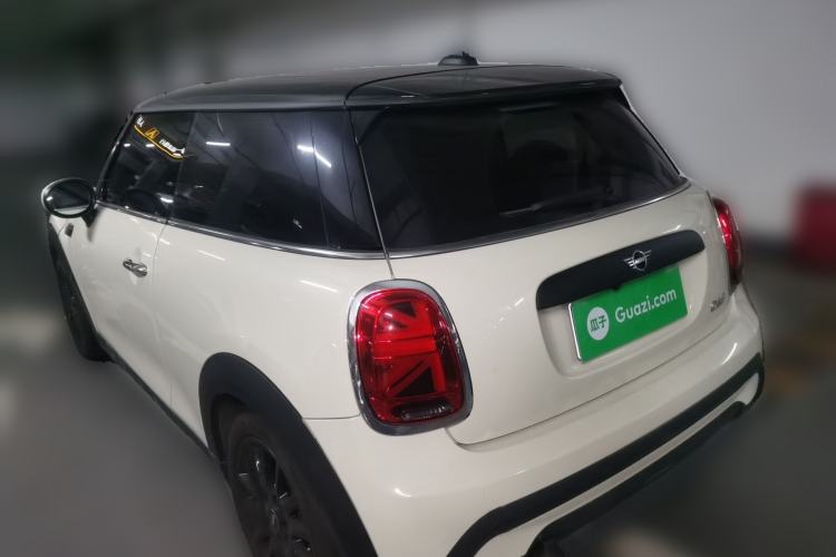 Used MINI 2022 1.5T ONE Rear Left 45 Deg