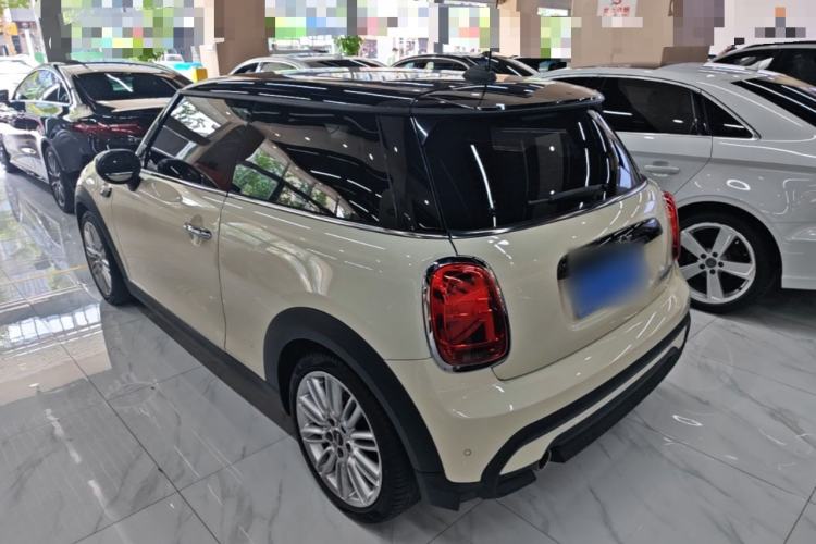 Used MINI 2022 1.5T COOPER Classic Edition Rear Left 45 Deg