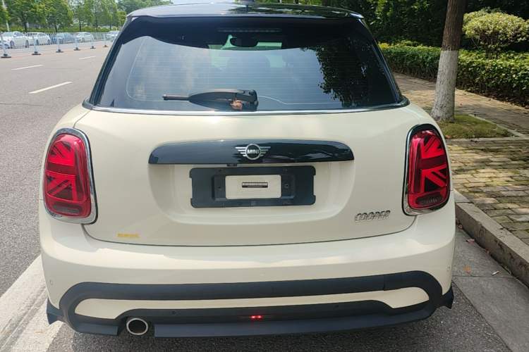Used MINI 2022 1.5T COOPER Five-Door Edition The Coopers Commemorative Version Rear