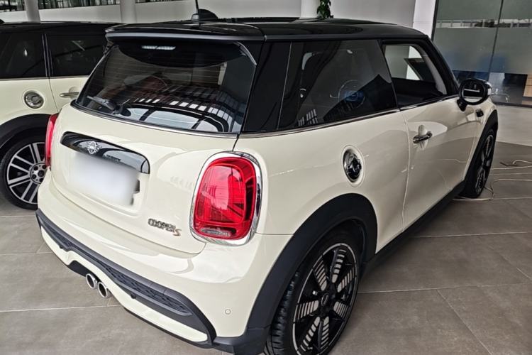 Used MINI 2022 2.0T COOPER S Artist Rear Right 45 Deg