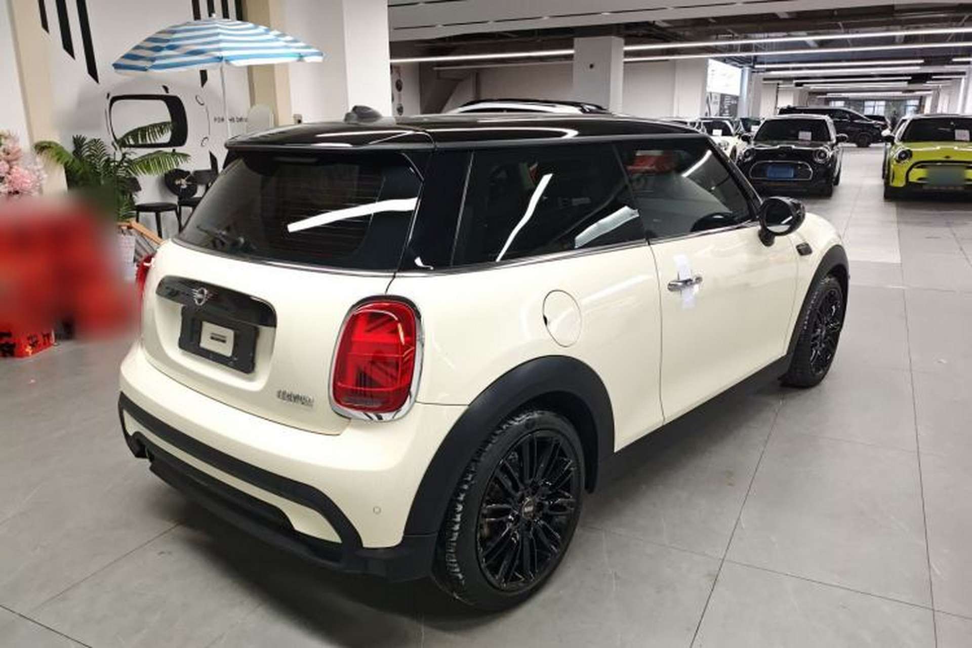 Used MINI 2022 Updated 1.5T COOPER Classic Edition Rear Right 45 Deg