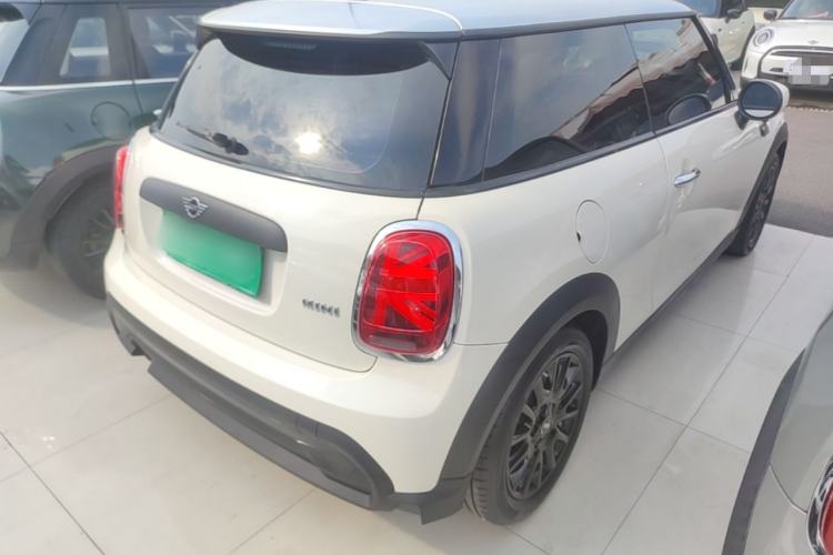 Used MINI 2022 Updated 1.5T ONE Rear Right 45 Deg