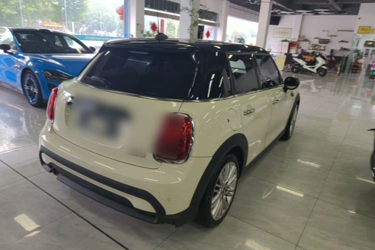 Used MINI 2022 1.5T COOPER Classic Edition Five-Door Version Rear Right 45 Deg