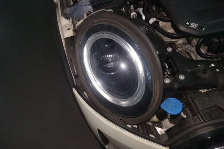 Used MINI 2022 1.5T ONE Right Front Headlight