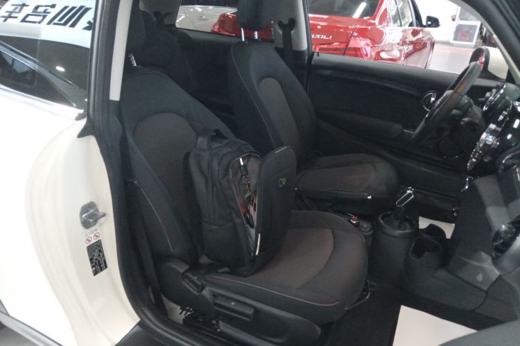 Used MINI 2022 1.5T ONE Right Front Seat