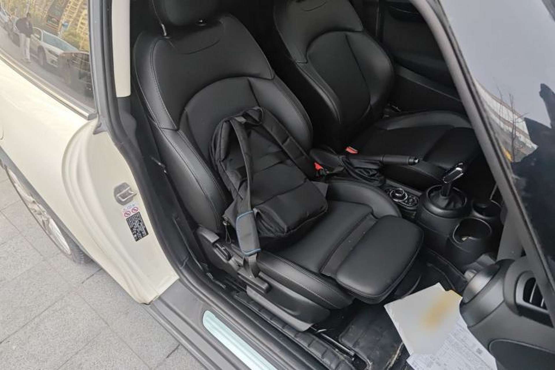 Used MINI 2022 1.5T COOPER Classic Edition Right Front Seat