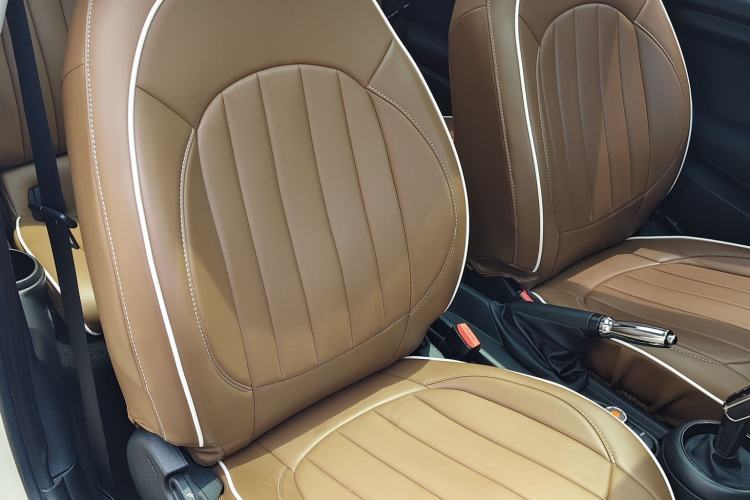 Used MINI 2022 Updated 1.5T ONE Right Front Seat