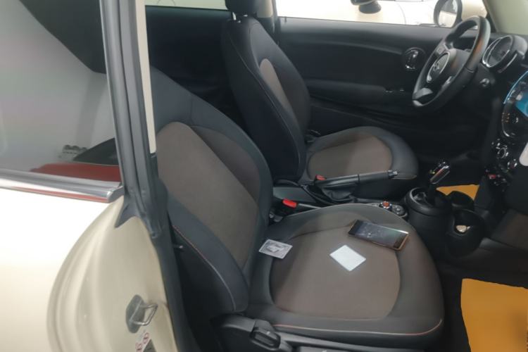Used MINI 2022 1.5T ONE Right Front Seat
