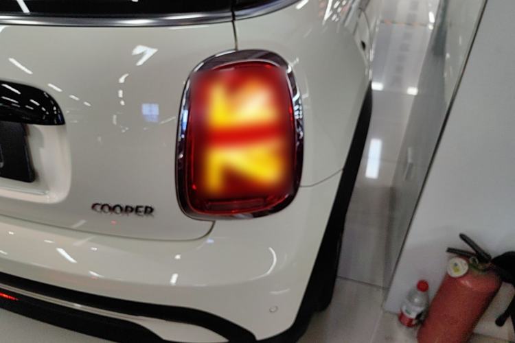 Used MINI 2022 1.5T COOPER Artist Right Rear Taillight