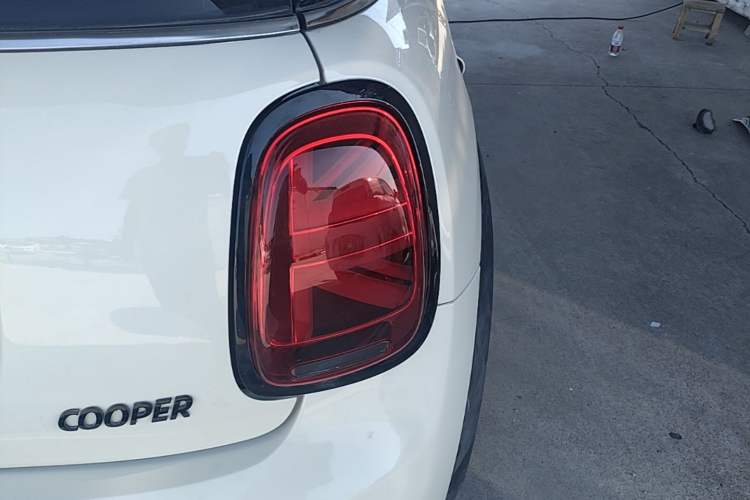 Used MINI 2022 Updated 1.5T COOPER Artist Right Rear Taillight