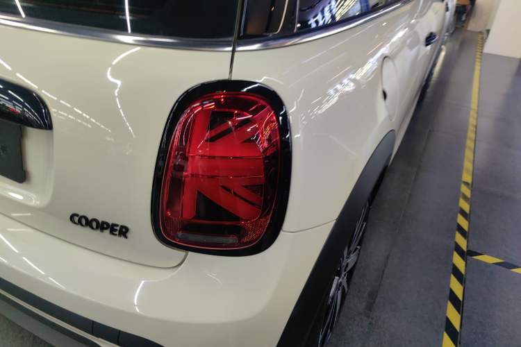 Used MINI 2022 Updated 1.5T COOPER Artist Right Rear Taillight