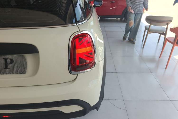 Used MINI 2022 Updated 1.5T ONE Right Rear Taillight