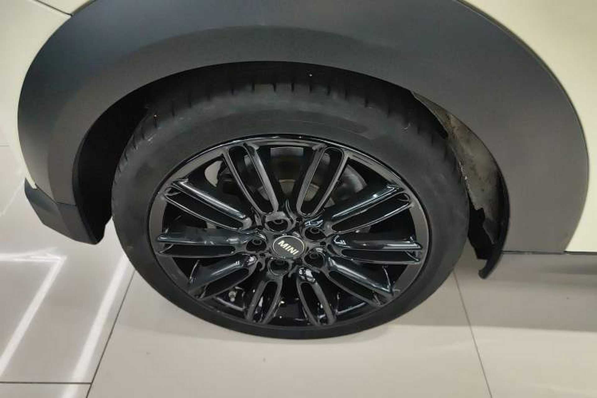 Used MINI 2022 1.5T COOPER Artist Right Rear Wheel Hub
