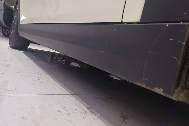 Used MINI 2022 1.5T ONE Right Side Sill