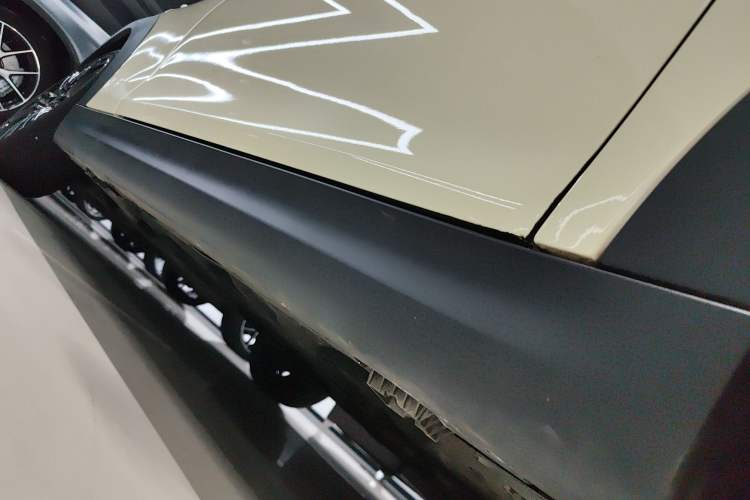 Used MINI 2022 1.5T COOPER Artist Right Side Sill