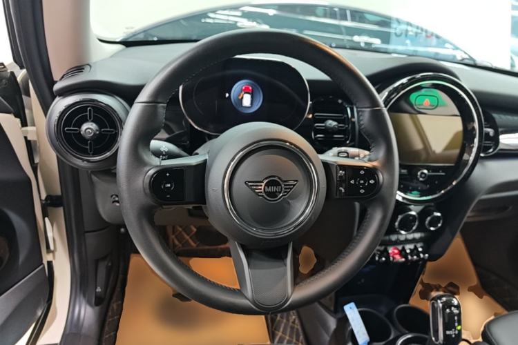 Used MINI 2022 1.5T COOPER Classic Edition Steering Wheel