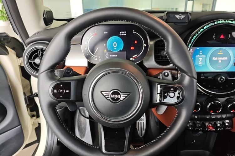 Used MINI 2022 2.0T COOPER S Artist Steering Wheel