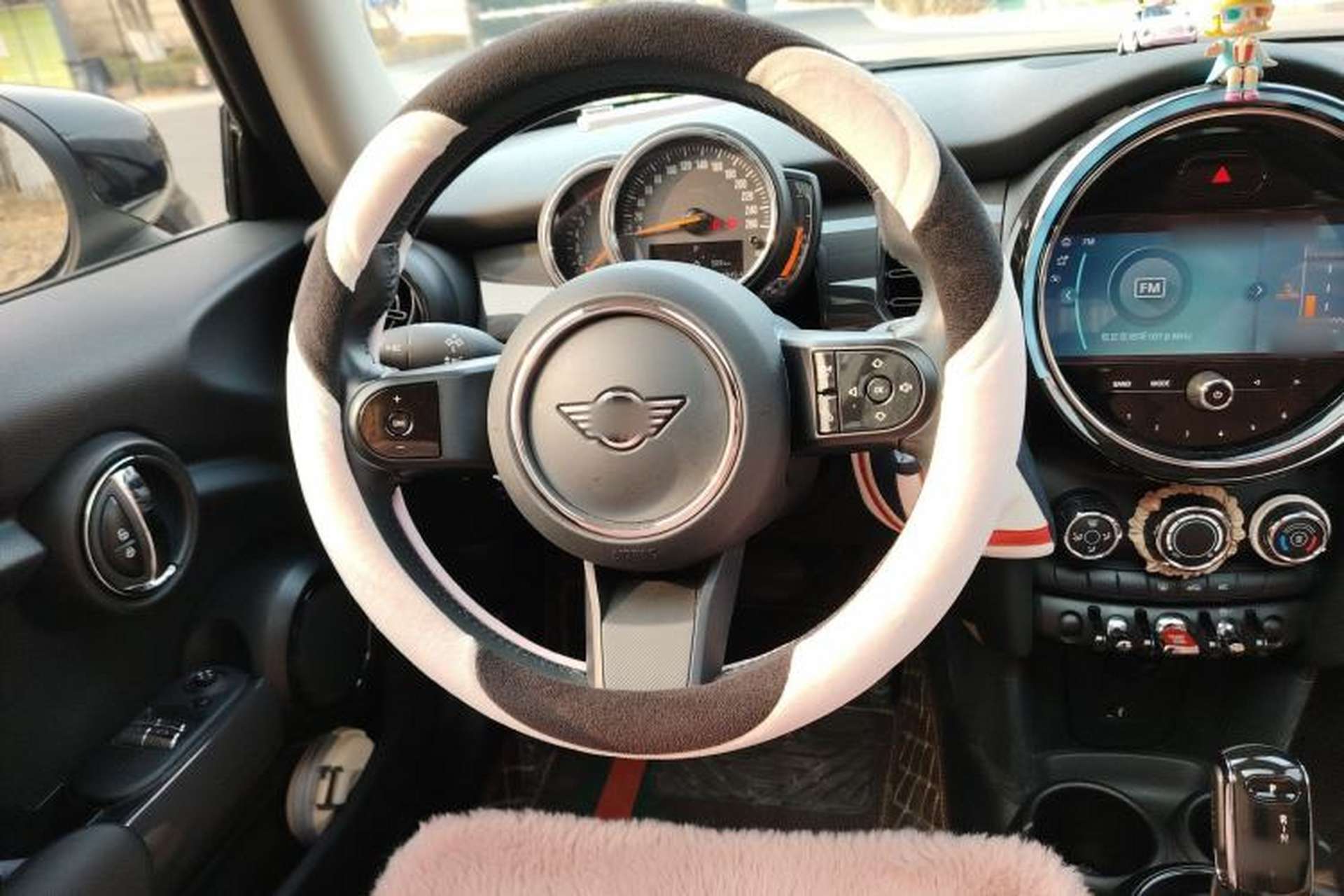 Used MINI 2022 Updated 1.5T ONE Steering Wheel