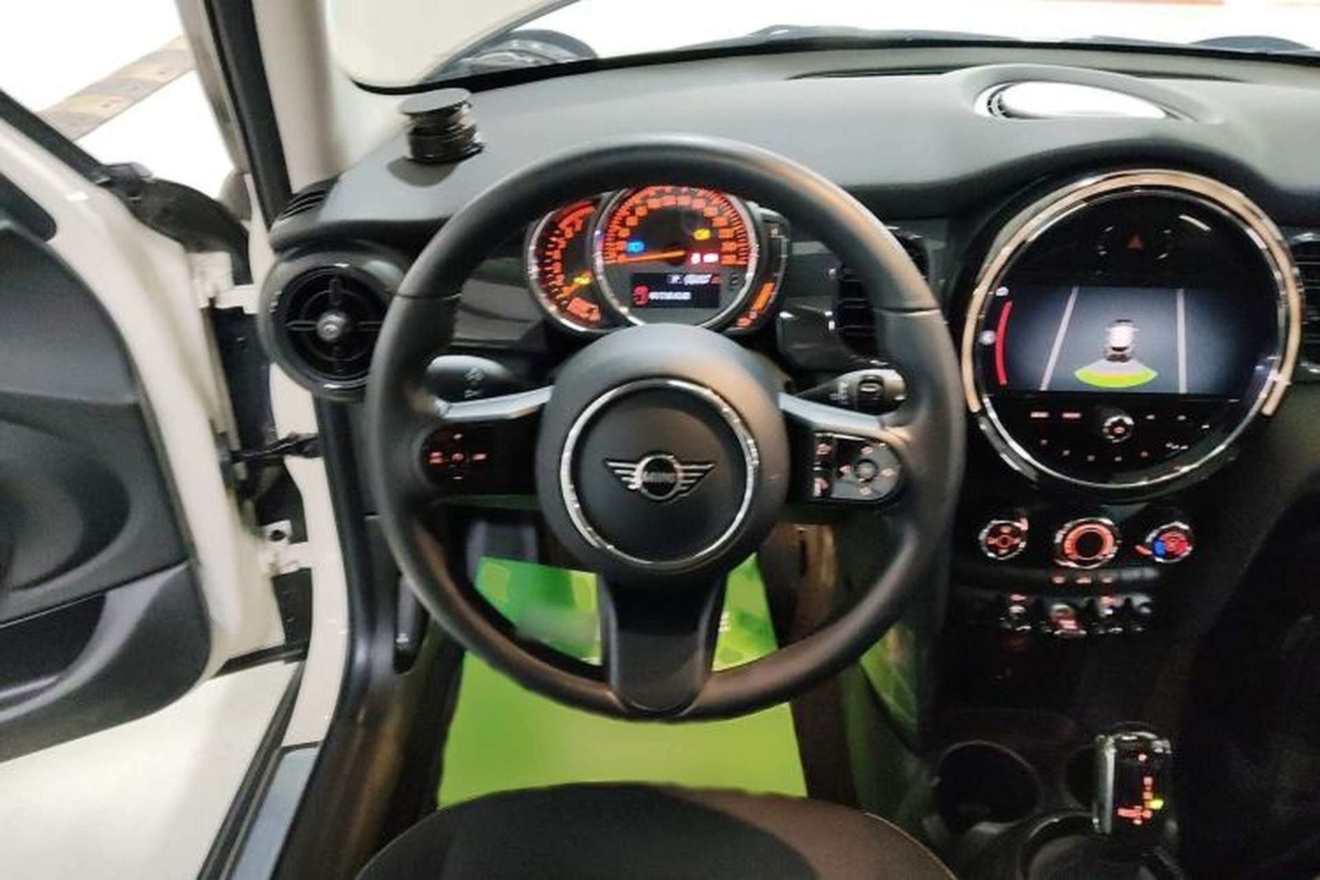 Used MINI 2022 Updated 1.5T ONE Five-Door PLUS Edition Steering Wheel