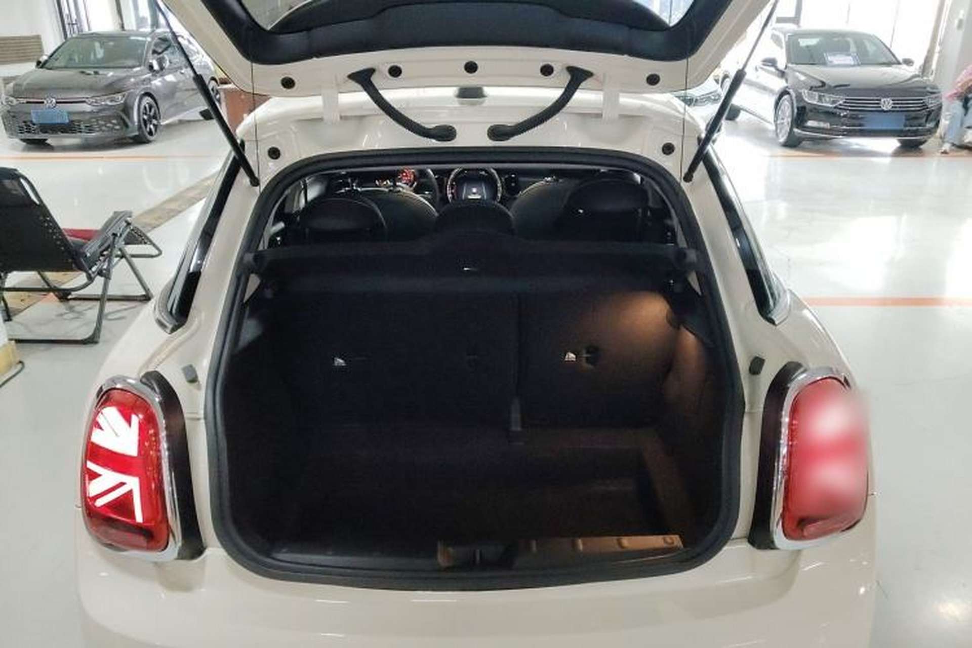Used MINI 2022 Updated 1.5T ONE Five-Door PLUS Edition Trunk