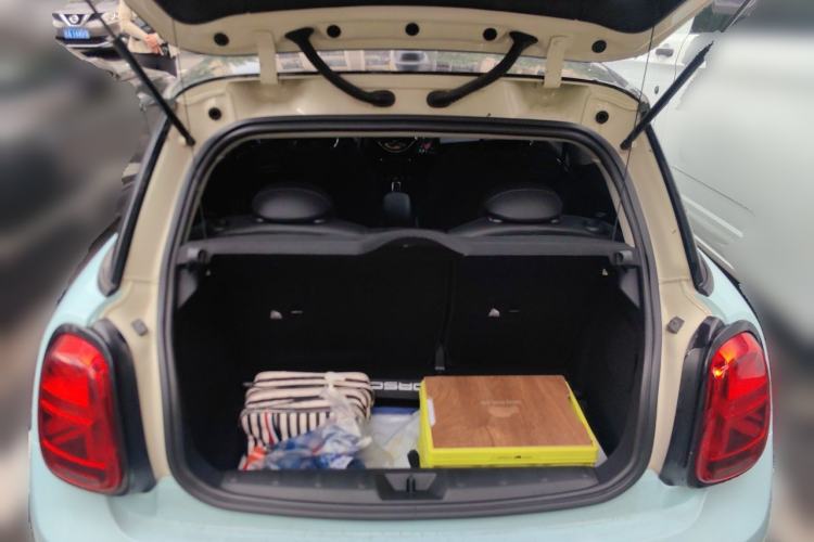 Used MINI 2022 Updated 1.5T COOPER Artist Trunk