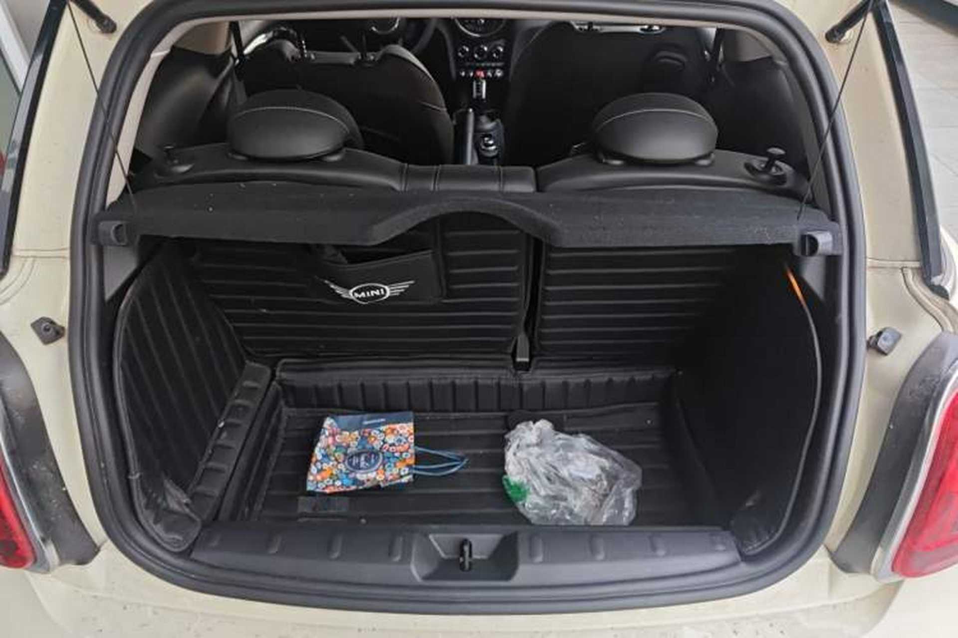 Used MINI 2022 1.5T COOPER Classic Edition Trunk