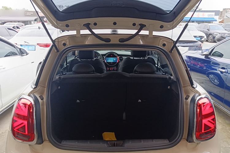 Used MINI 2022 1.5T COOPER Classic Edition Trunk