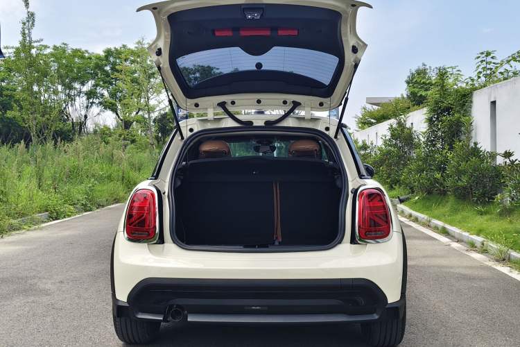 Used MINI 2022 Updated 1.5T ONE Trunk
