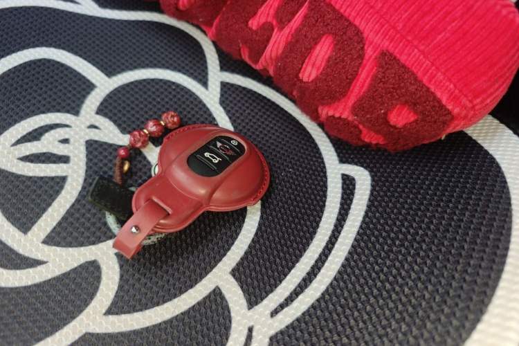 Used MINI 2022 Updated 1.5T COOPER Classic Edition Five-Door Version Vehicle Key