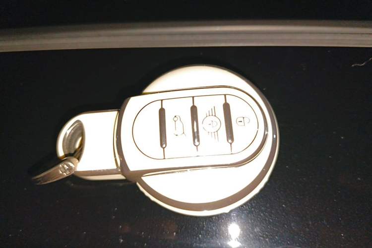 Used MINI 2022 1.5T COOPER Classic Edition Five-Door Version Vehicle Key