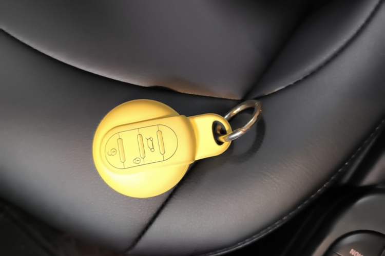 Used MINI 2022 1.5T ONE Five-Door PLUS Vehicle Key