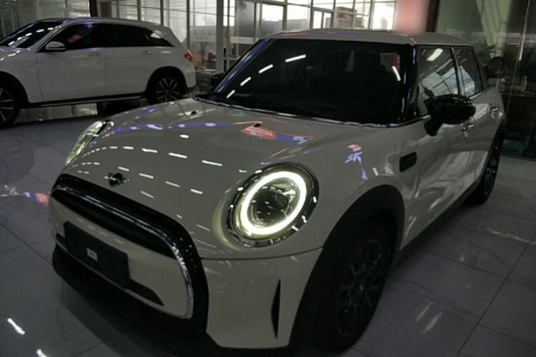 Used MINI 2022 1.5T ONE Five-Door PLUS Guazi used car, China used car export, Used car for sale, Used MINI cars, Cheapest cars for sale