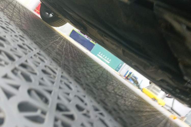 Used MINI  Chassis Front Right