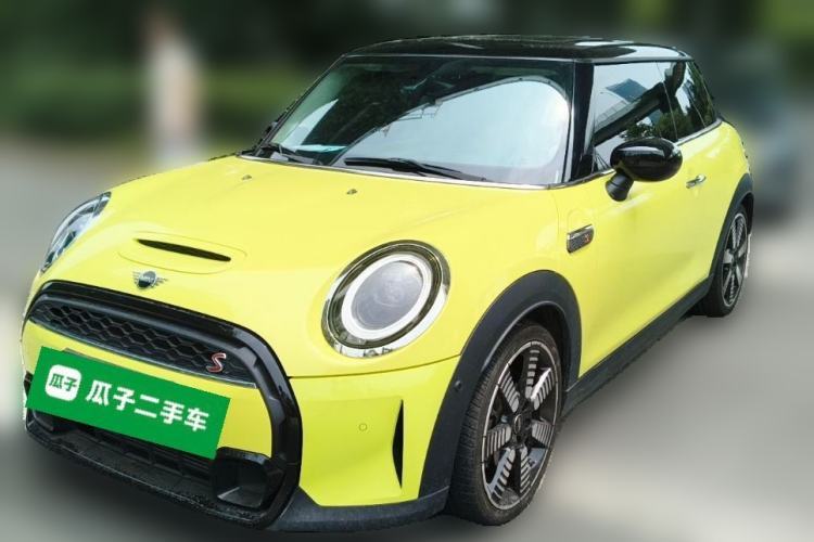 Used MINI 2022 2.0T COOPER S Artist Guazi used car, China used car export, Used car for sale, Used MINI cars, Cheapest cars for sale