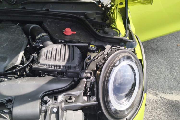 Used MINI 2022 2.0T COOPER S Artist Engine Bay Left