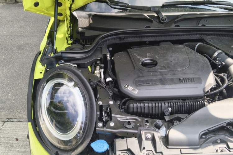 Used MINI 2022 2.0T COOPER S Artist Engine Bay Right