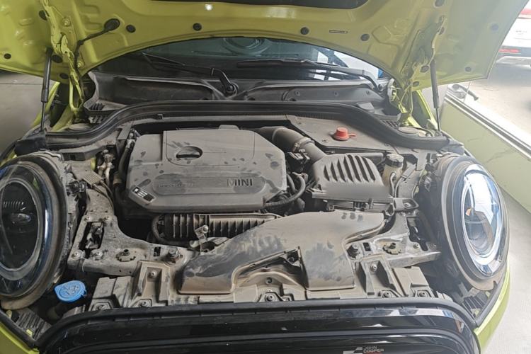 Used MINI 2022 Updated 1.5T COOPER Classic Edition Five-Door Version Engine Bay