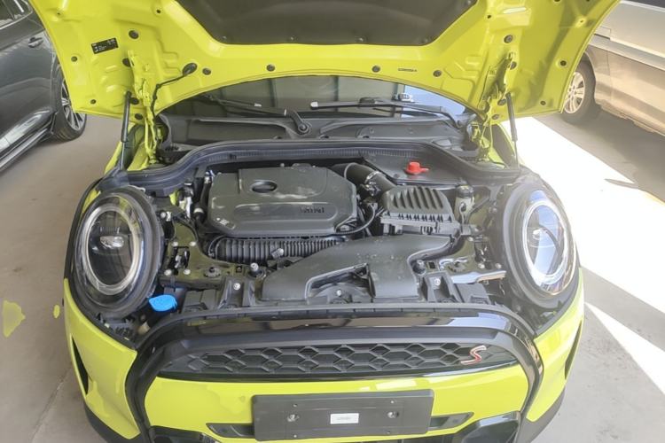 Used MINI 2022 2.0T COOPER S CABRIO Artist Engine Bay