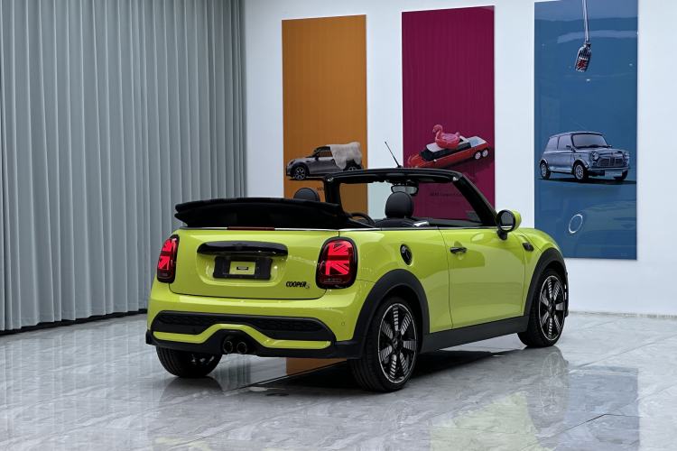 Used MINI 2022 Revised 2.0T COOPER S CABRIO Artist Exterior 6
