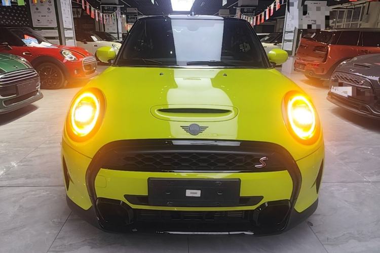 Used MINI 2022 Revised 2.0T COOPER S CABRIO Artist Front