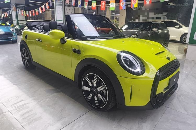 Used MINI 2022 Revised 2.0T COOPER S CABRIO Artist Front Right 45 Deg