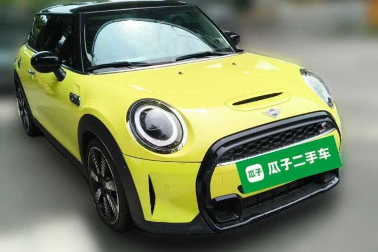 Used MINI 2022 2.0T COOPER S Artist Front Right 45 Deg