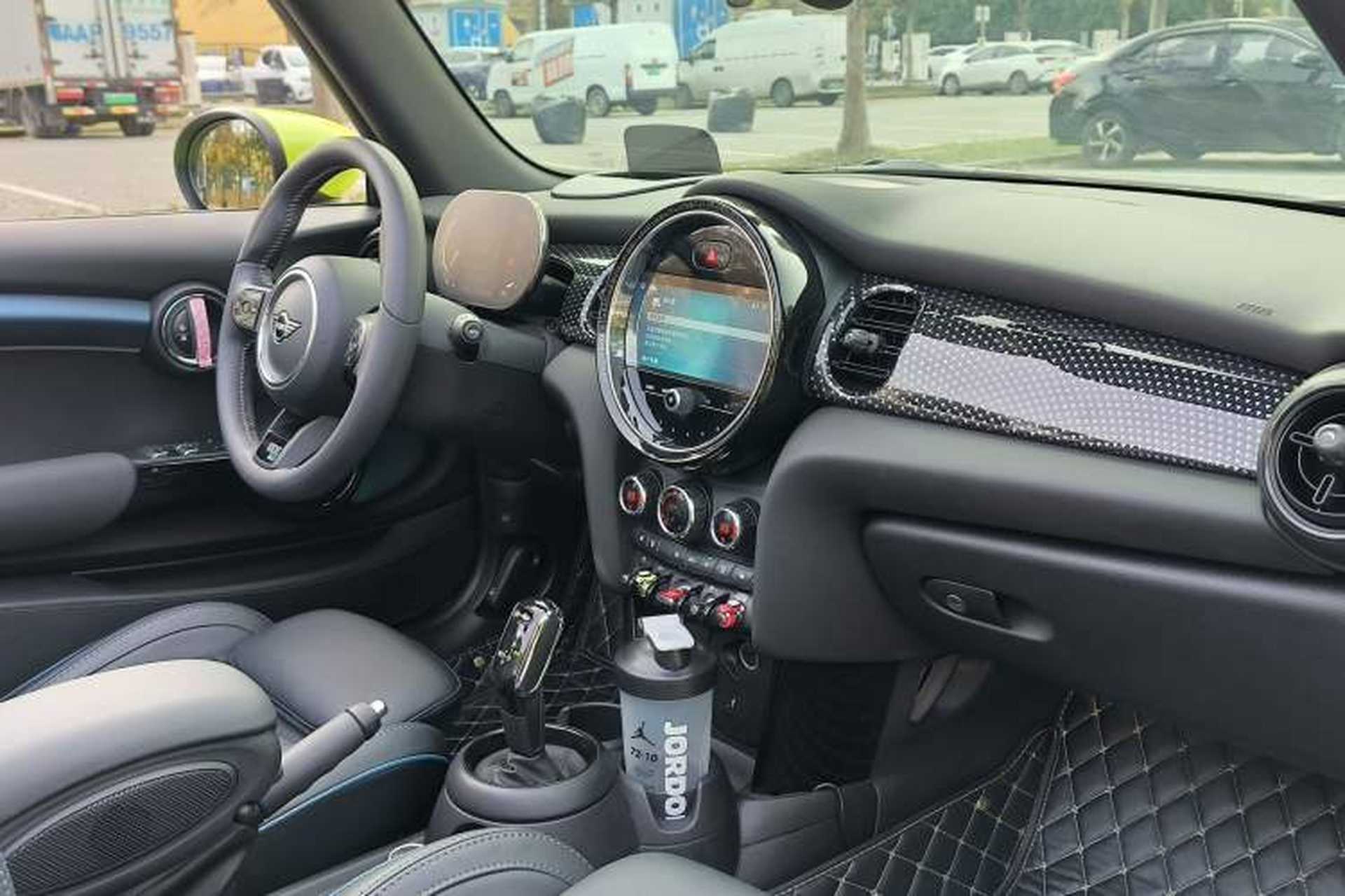 Used MINI 2022 Updated 1.5T COOPER CABRIO Sidewalk Interior 4